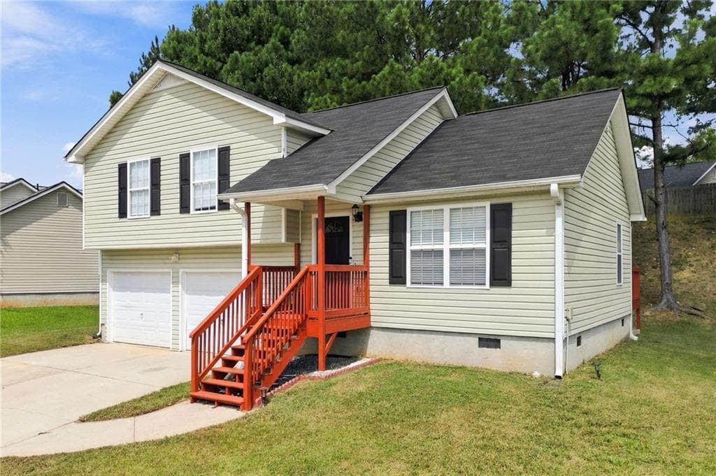 3 bedroom, 2 bathroom, 1,140 sq ft single family residence for sale at 102 Huntington Way, Dallas, GA 30132