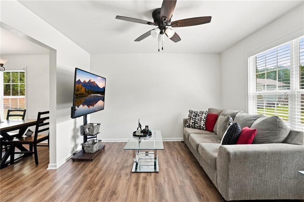 3 bedroom, 2 bathroom, 1,140 sq ft single family residence for sale at 102 Huntington Way, Dallas, GA 30132 — photo 7