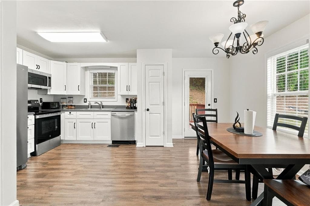 3 bedroom, 2 bathroom, 1,140 sq ft single family residence for sale at 102 Huntington Way, Dallas, GA 30132 — photo 10