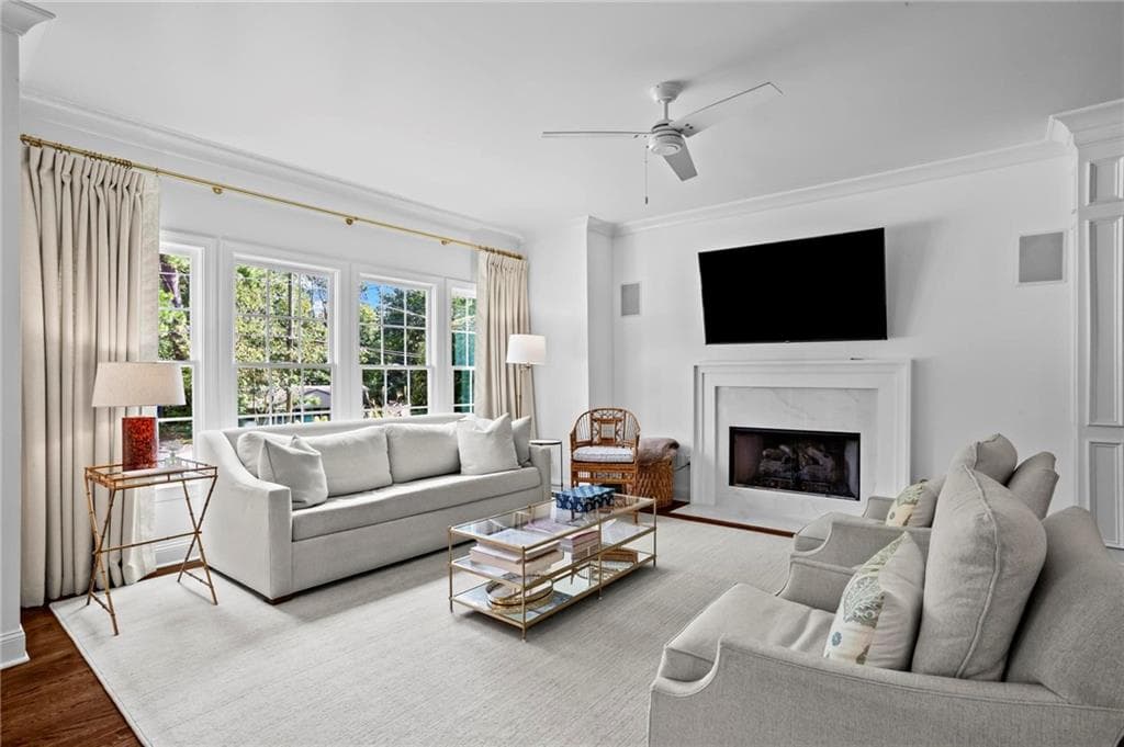 5 bedroom, 3 bathroom, 2,967 sq ft single family residence for sale at 2348 Poplar Springs Drive, Atlanta, GA 30319 — photo 6