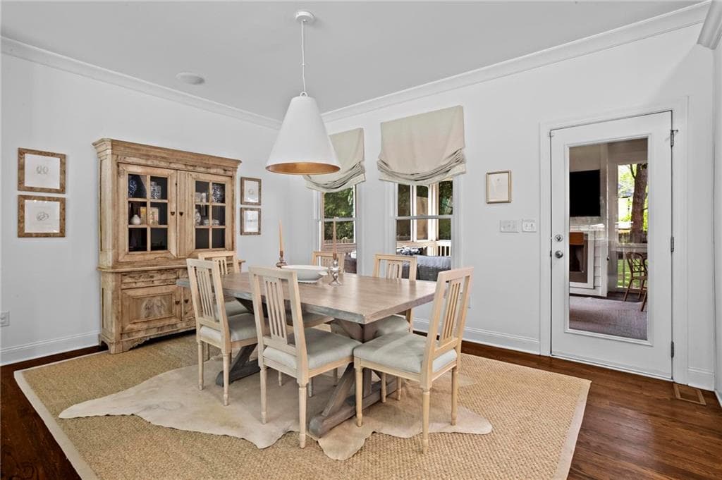 5 bedroom, 3 bathroom, 2,967 sq ft single family residence for sale at 2348 Poplar Springs Drive, Atlanta, GA 30319 — photo 10
