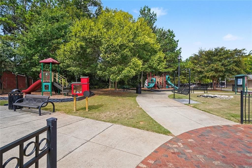 3 bedroom, 3 bathroom, 1,679 sq ft single family residence for sale at 312 Jasmine Drive, Locust Grove, GA 30248 — photo 8