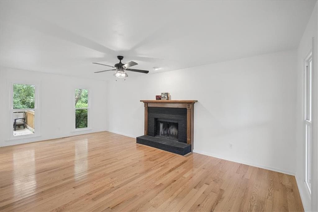 3 bedroom, 3 bathroom, 2,021 sq ft single family residence for sale at 720 Creek Trail, Kennesaw, GA 30144 — photo 10