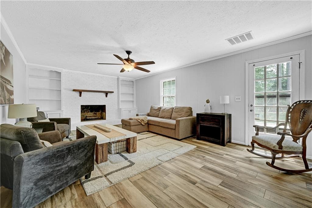 4 bedroom, 3 bathroom, 3,406 sq ft single family residence for sale at 4414 Dunriver Drive, Lilburn, GA 30047 — photo 7