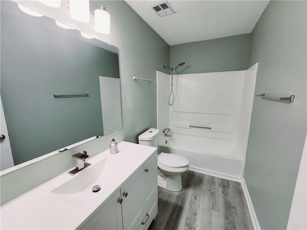 4 bedroom, 3 bathroom, 1,700 sq ft single family residence for rent at 3267 Aspen Circle, Snellville, GA 30078 for $2,900 a month — photo 9