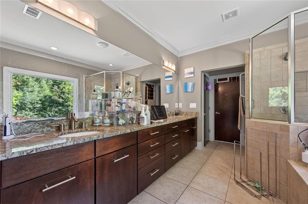 5 bedroom, 4 bathroom, 3,766 sq ft single family residence for sale at 2195 Watercrest Commons Circle, Marietta, GA 30062 — photo 6