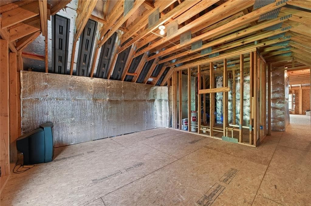 5 bedroom, 4 bathroom, 3,766 sq ft single family residence for sale at 2195 Watercrest Commons Circle, Marietta, GA 30062 — photo 9