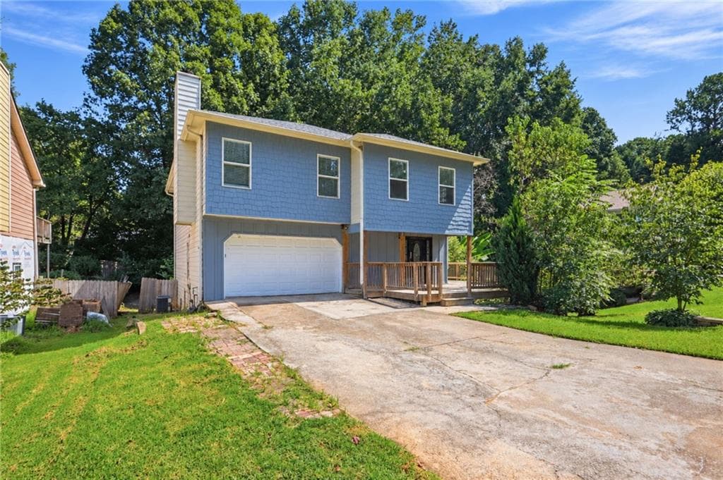 5 bedroom, 4 bathroom, 3,522 sq ft single family residence for sale at 4945 Bent Creek Court, Buford, GA 30518 — photo 3