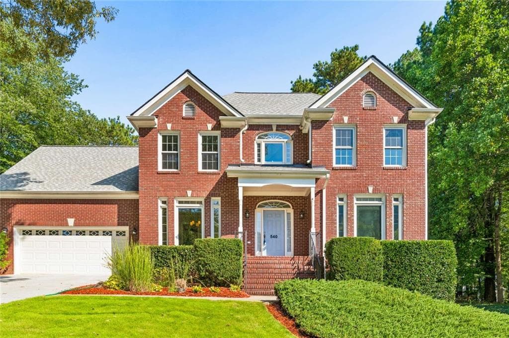 5 bedroom, 4 bathroom, 4,707 sq ft single family residence under contract at 540 Shore Drive, Suwanee, GA 30024 — photo 10