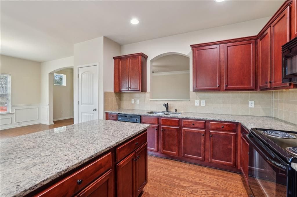 4 bedroom, 4 bathroom, 2,188 sq ft single family residence for rent at 3145 ENGLEWOOD Drive, Cumming, GA 30040 for $2,500 a month — photo 10