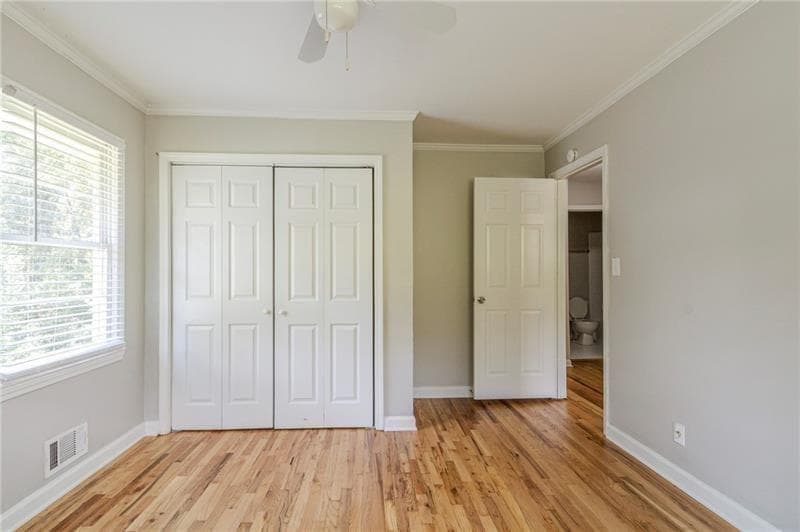 5 bedroom, 4 bathroom, 1,610 sq ft single family residence for sale at 927 Magna Carta Drive, Atlanta, GA 30318 — photo 8
