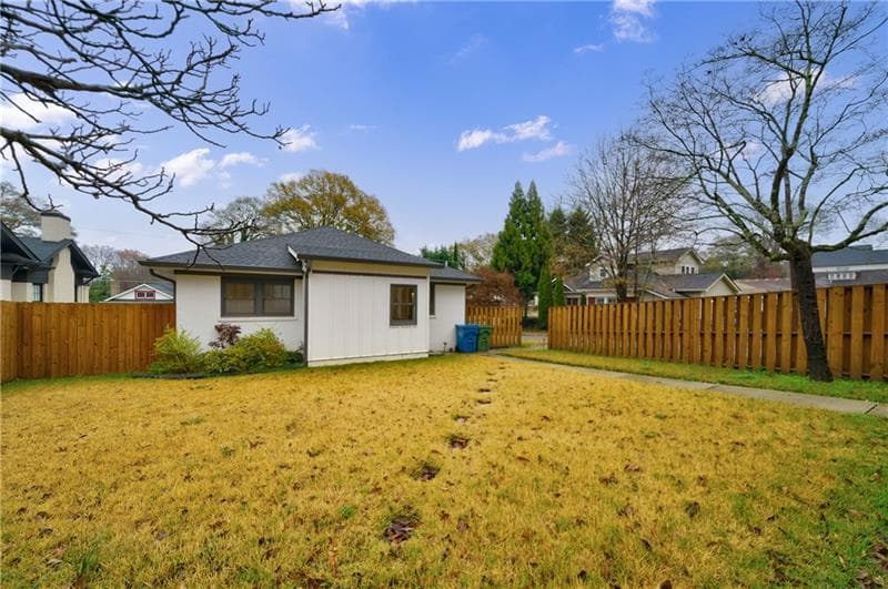 3 bedroom, 3 bathroom, 1,794 sq ft single family residence for rent at 349 Altoona Place, Atlanta, GA 30310 for $3,000 a month — photo 4