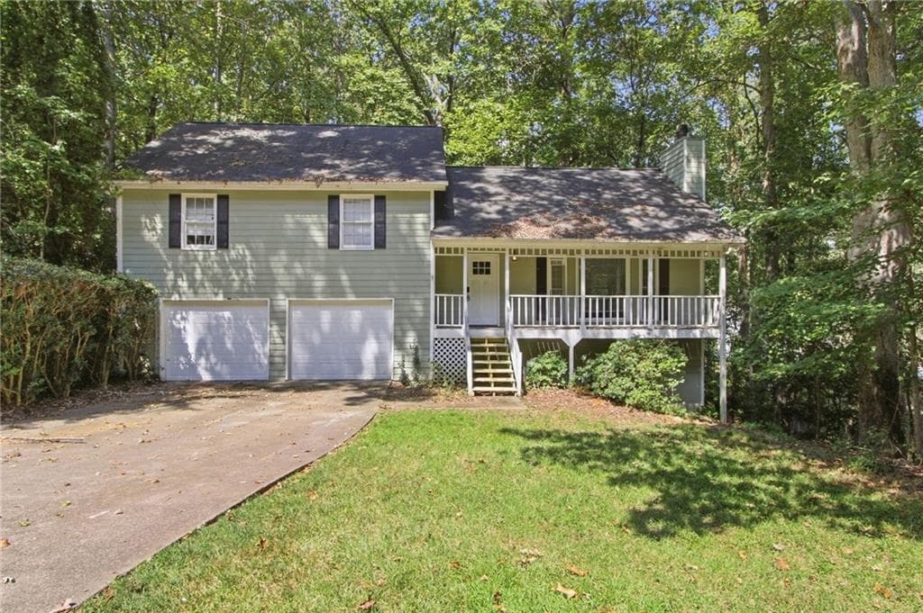 3 bedroom, 2 bathroom, 1,400 sq ft single family residence for sale at 504 Chestnut Ridge, Woodstock, GA 30189 — photo 1 of 39