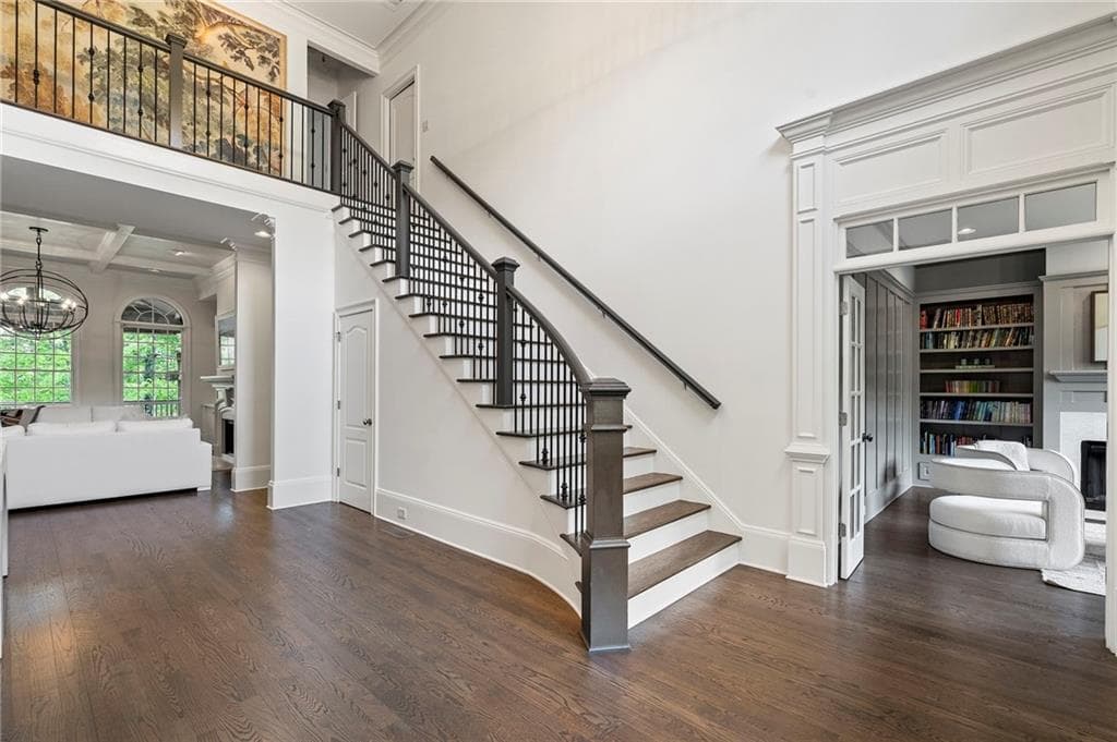 7 bedroom, 7 bathroom, 9,488 sq ft single family residence for sale at 510 Grove Park Place, Roswell, GA 30075 — photo 9