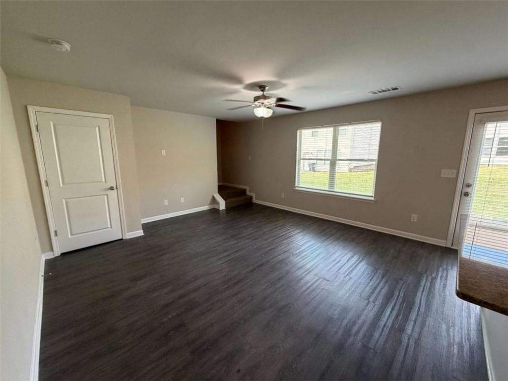 3 bedroom, 3 bathroom, 1,750 sq ft single family residence for rent at 313 Nutwood Trace, Locust Grove, GA 30248 for $1,950 a month — photo 3