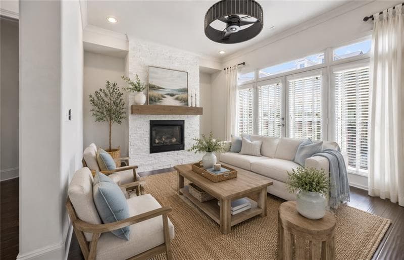 3 bedroom, 4 bathroom, 2,257 sq ft townhouse for sale at 2142 Coventry Drive, Atlanta, GA 30319 — photo 2