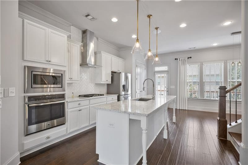 3 bedroom, 4 bathroom, 2,257 sq ft townhouse for sale at 2142 Coventry Drive, Atlanta, GA 30319 — photo 5