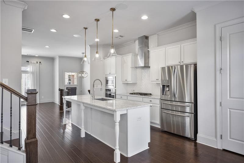 3 bedroom, 4 bathroom, 2,257 sq ft townhouse for sale at 2142 Coventry Drive, Atlanta, GA 30319 — photo 7