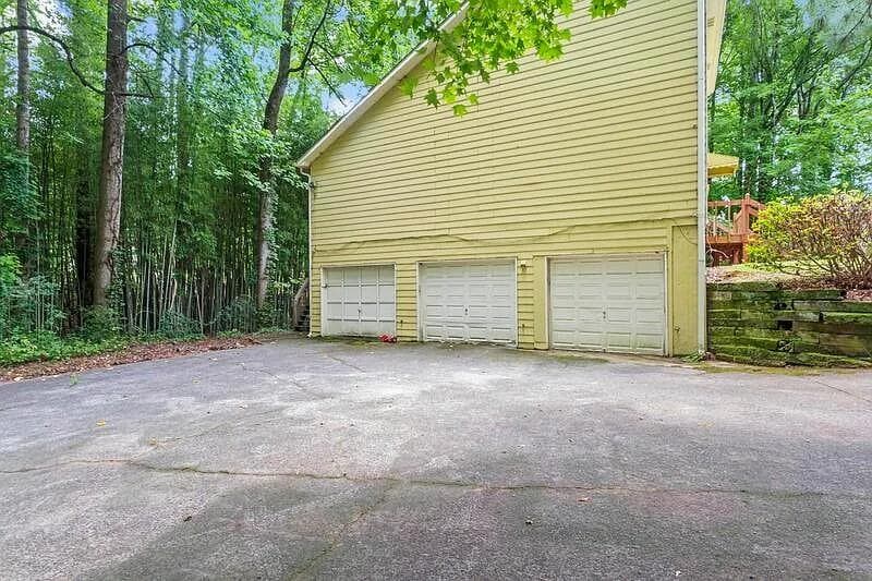 triplex for sale at 871 Ventnor Place, Marietta, GA 30008 — photo 2
