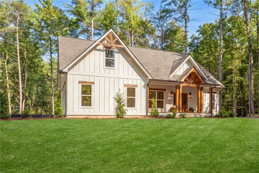 3 bedroom, 2 bathroom single family residence for sale at 25 Riverhouse Drive, Dahlonega, GA 30533 — photo 3