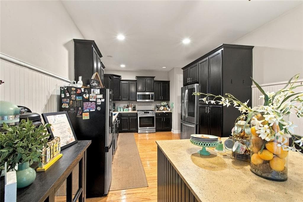 4 bedroom, 4 bathroom, 4,647 sq ft single family residence under contract at 1544 Boulder Walk Way, Atlanta, GA 30316 — photo 8