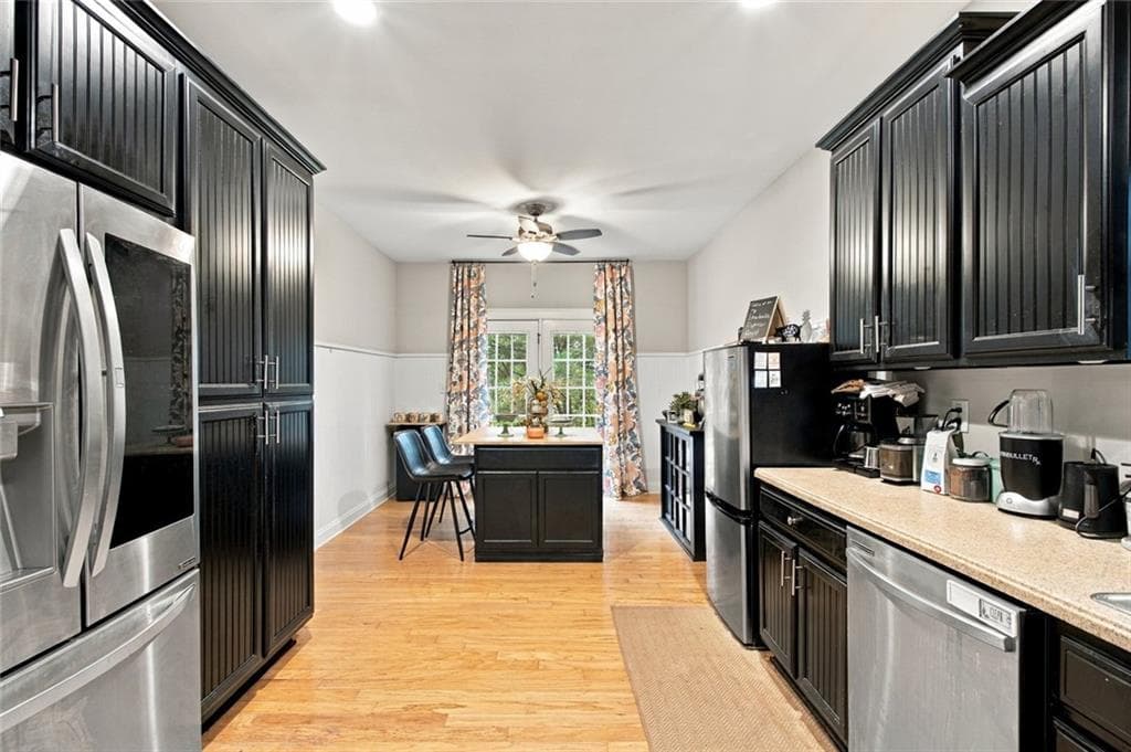 4 bedroom, 4 bathroom, 4,647 sq ft single family residence under contract at 1544 Boulder Walk Way, Atlanta, GA 30316 — photo 10