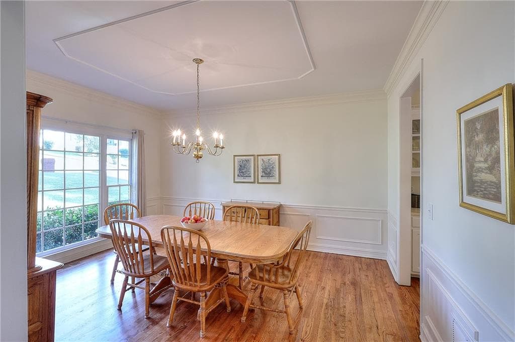 4 bedroom, 5 bathroom, 3,855 sq ft single family residence under contract at 1555 Timberline Trace, Snellville, GA 30078 — photo 5
