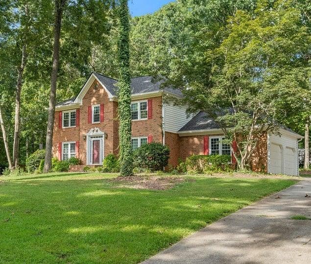 4 bedroom, 3 bathroom, 2,776 sq ft single family residence for sale at 9175 Fairhaven Place, Jonesboro, GA 30236 — photo 1 of 20