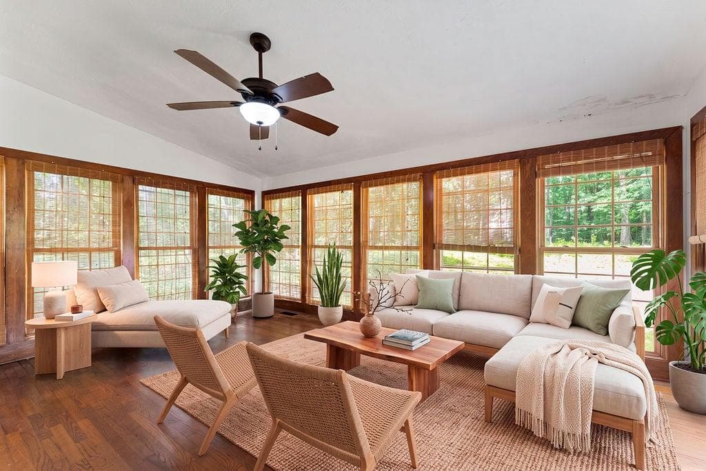 4 bedroom, 3 bathroom, 2,776 sq ft single family residence for sale at 9175 Fairhaven Place, Jonesboro, GA 30236 — photo 3