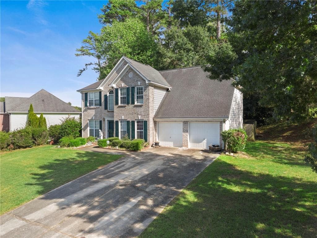 3 bedroom, 3 bathroom, 2,156 sq ft single family residence for sale at 6833 Wynmeadow, Stone Mountain, GA 30087 — photo 3