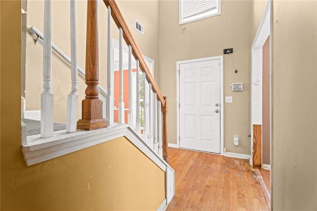 3 bedroom, 3 bathroom, 2,156 sq ft single family residence for sale at 6833 Wynmeadow, Stone Mountain, GA 30087 — photo 5