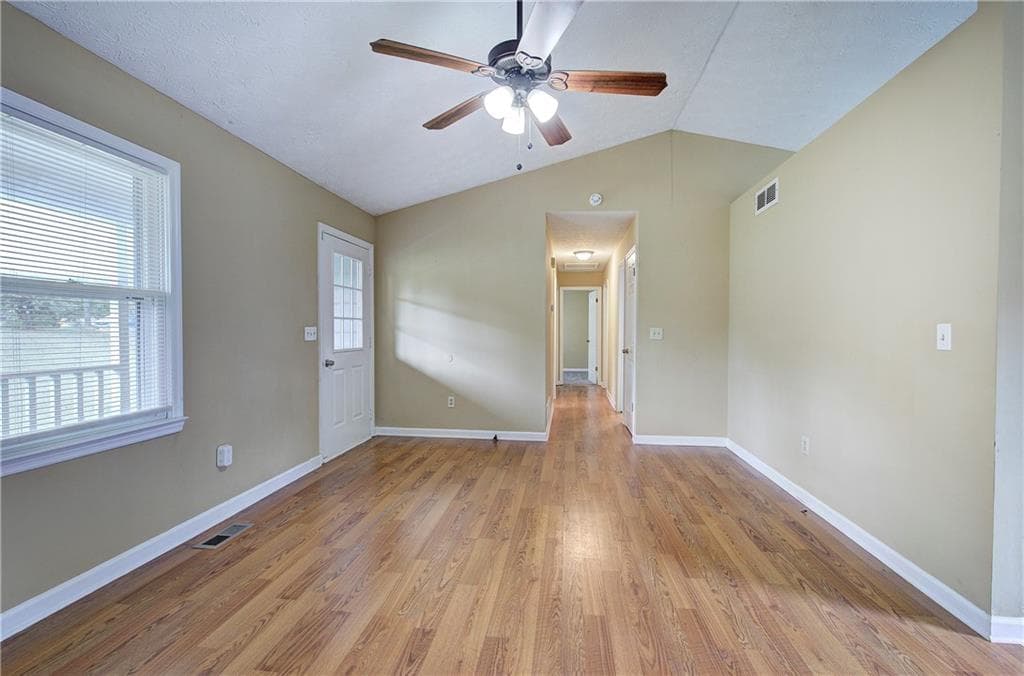 3 bedroom, 2 bathroom, 1,072 sq ft single family residence for sale at 21 Winter Wood Court, Taylorsville, GA 30178 — photo 7