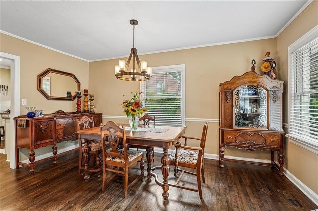 3 bedroom, 2 bathroom, 1,649 sq ft single family residence for sale at 1631 Fearn Circle, Brookhaven, GA 30319 — photo 7