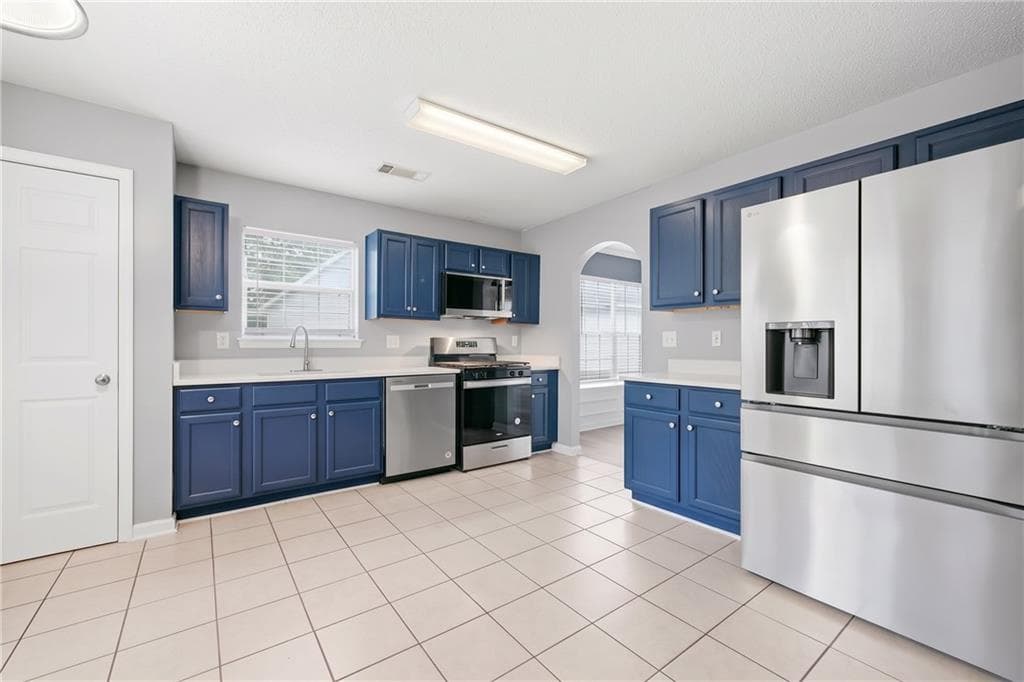 4 bedroom, 3 bathroom, 2,024 sq ft single family residence for sale at 2376 Creel Road, Atlanta, GA 30349 — photo 8