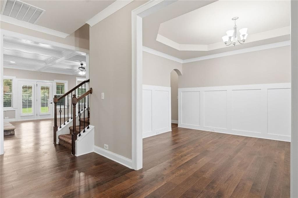 4 bedroom, 3 bathroom, 3,331 sq ft single family residence for sale at 6130 Arlington Circle, Cumming, GA 30041 — photo 6