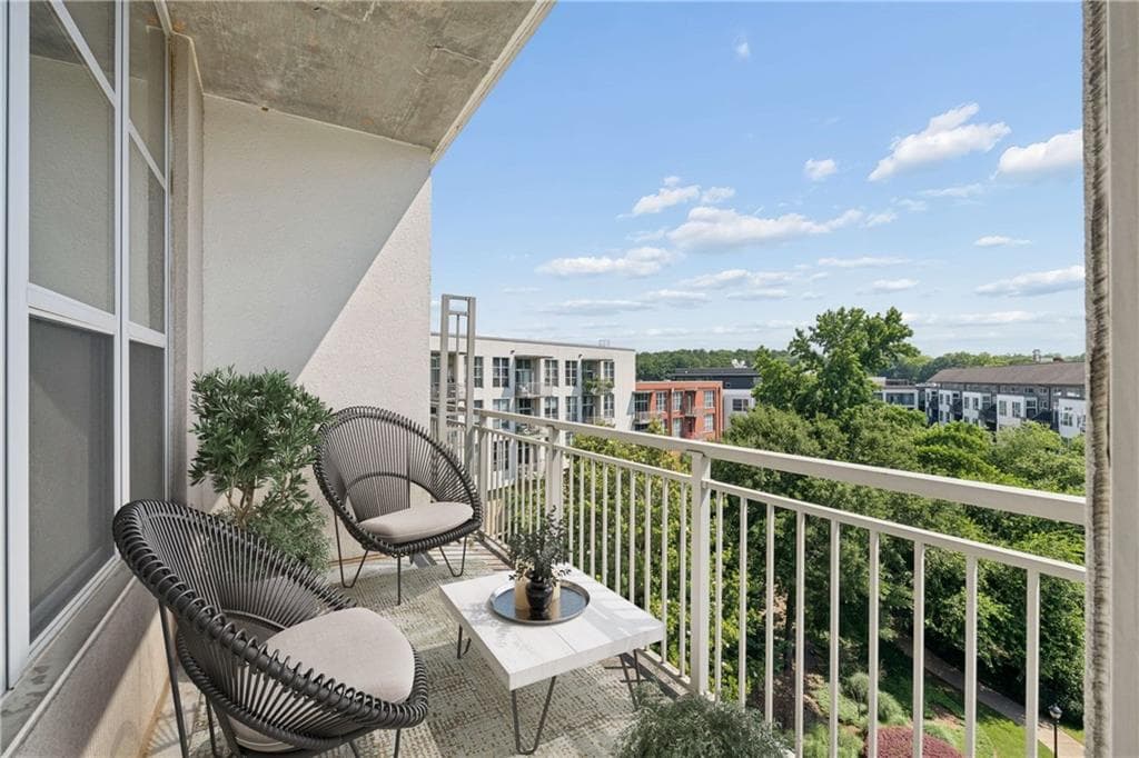 1 bedroom, 1 bathroom, 677 sq ft condominium for sale at 245 N Highland Avenue 410, Atlanta, GA 30307 — photo 5