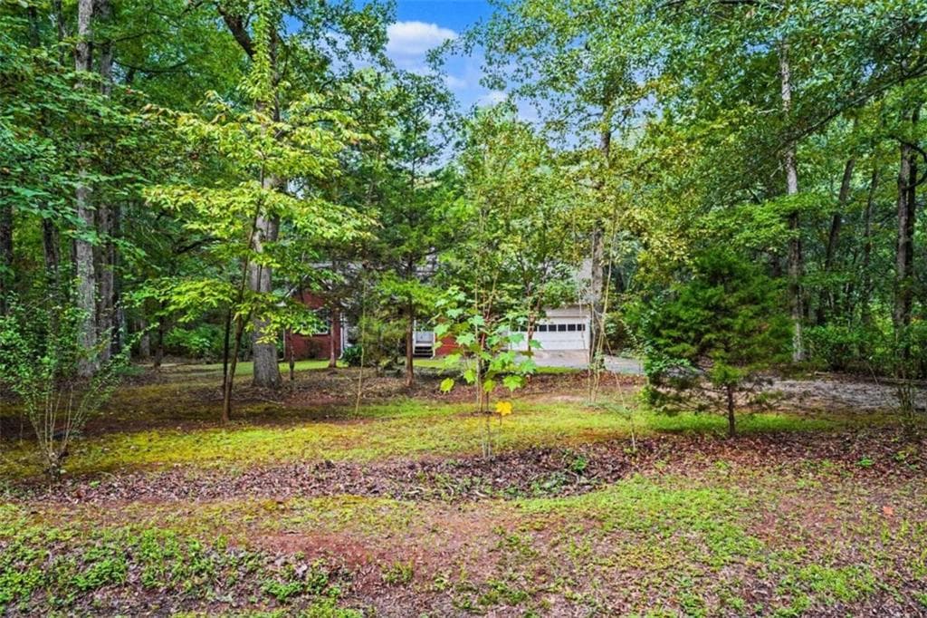 3 bedroom, 2 bathroom, 1,242 sq ft single family residence for sale at 58 S Singley Drive, Locust Grove, GA 30248 — photo 6