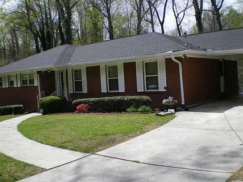 3 bedroom, 3 bathroom, 1,792 sq ft single family residence for sale at 1161 Braemar Avenue, Atlanta, GA 30311