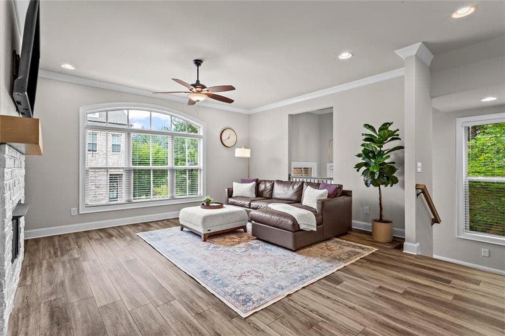 4 bedroom, 4 bathroom, 2,302 sq ft townhouse for sale at 1402 Wisteria Wall Drive, Suwanee, GA 30024 — photo 5
