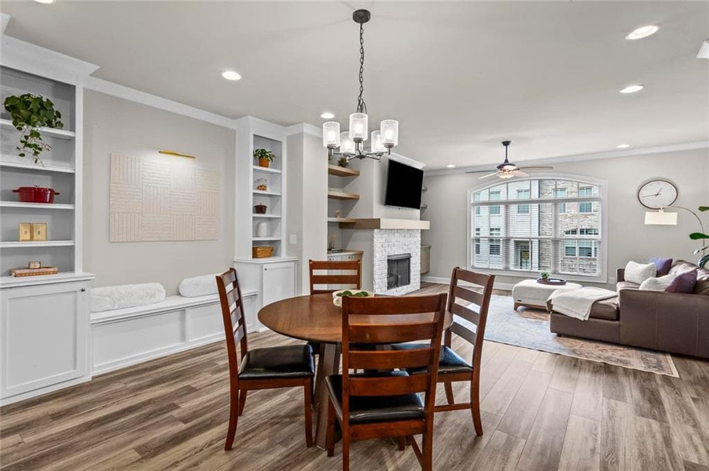 4 bedroom, 4 bathroom, 2,302 sq ft townhouse for sale at 1402 Wisteria Wall Drive, Suwanee, GA 30024 — photo 8