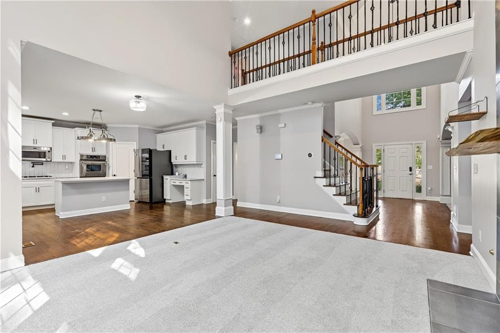 5 bedroom, 3 bathroom, 2,973 sq ft single family residence for sale at 4912 Chimney Oaks Drive, Mableton, GA 30126 — photo 7