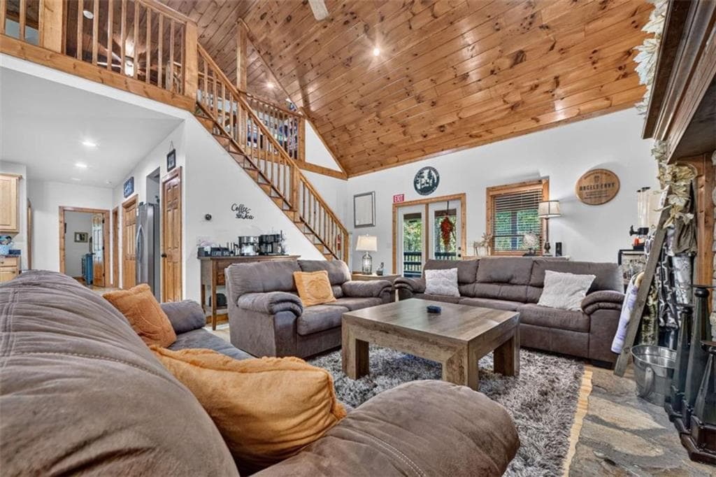 4 bedroom, 3 bathroom, 3,237 sq ft single family residence for sale at 1503 Garnet Drive, Ellijay, GA 30540 — photo 10