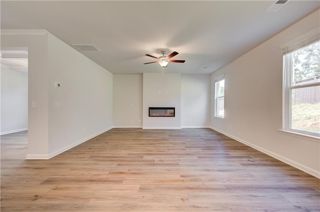 5 bedroom, 3 bathroom, 3,054 sq ft single family residence for sale at 672 Leafy Branch Way, Mcdonough, GA 30253 — photo 9