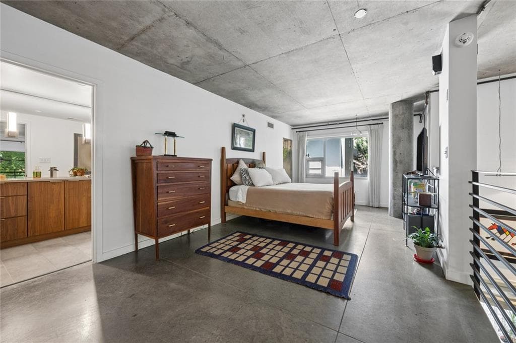 2 bedroom, 2 bathroom, 1,440 sq ft condominium for sale at 850 Ralph Mcgill Boulevard 2, Atlanta, GA 30306 — photo 3