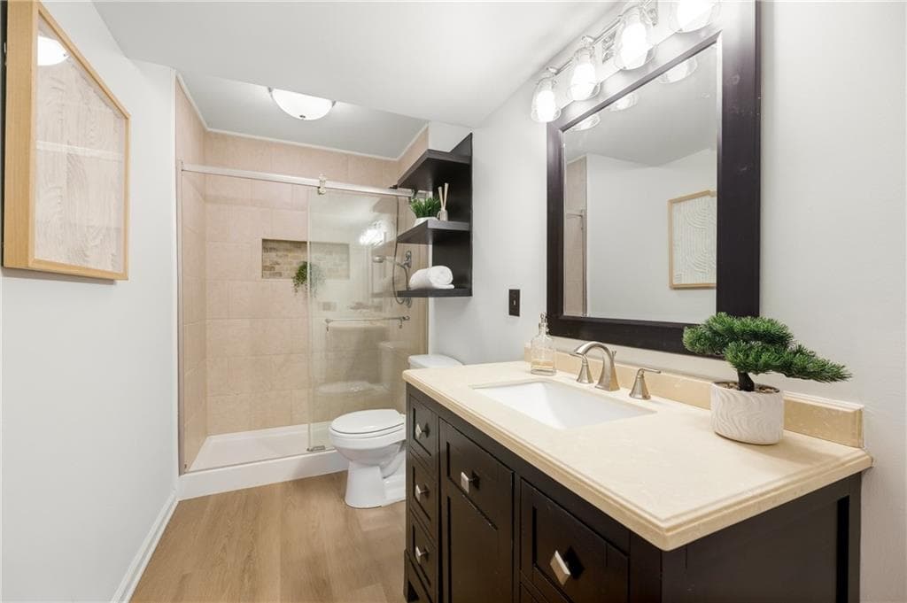 2 bedroom, 2 bathroom, 1,127 sq ft condominium for sale at 73 Montre Square, Atlanta, GA 30327 — photo 3