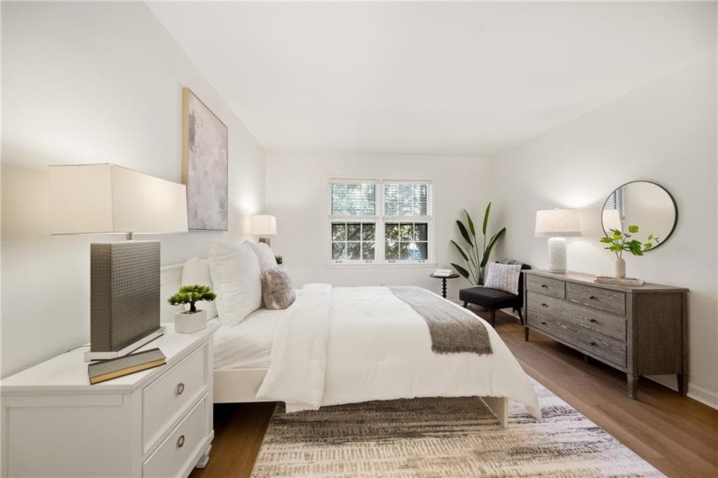 2 bedroom, 2 bathroom, 1,127 sq ft condominium for sale at 73 Montre Square, Atlanta, GA 30327 — photo 5