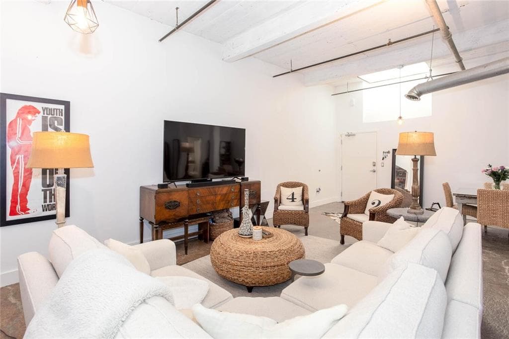1 bedroom, 2 bathroom, 1,090 sq ft condominium for rent at 659 Auburn Avenue 243, Atlanta, GA 30312 for $2,650 a month — photo 5