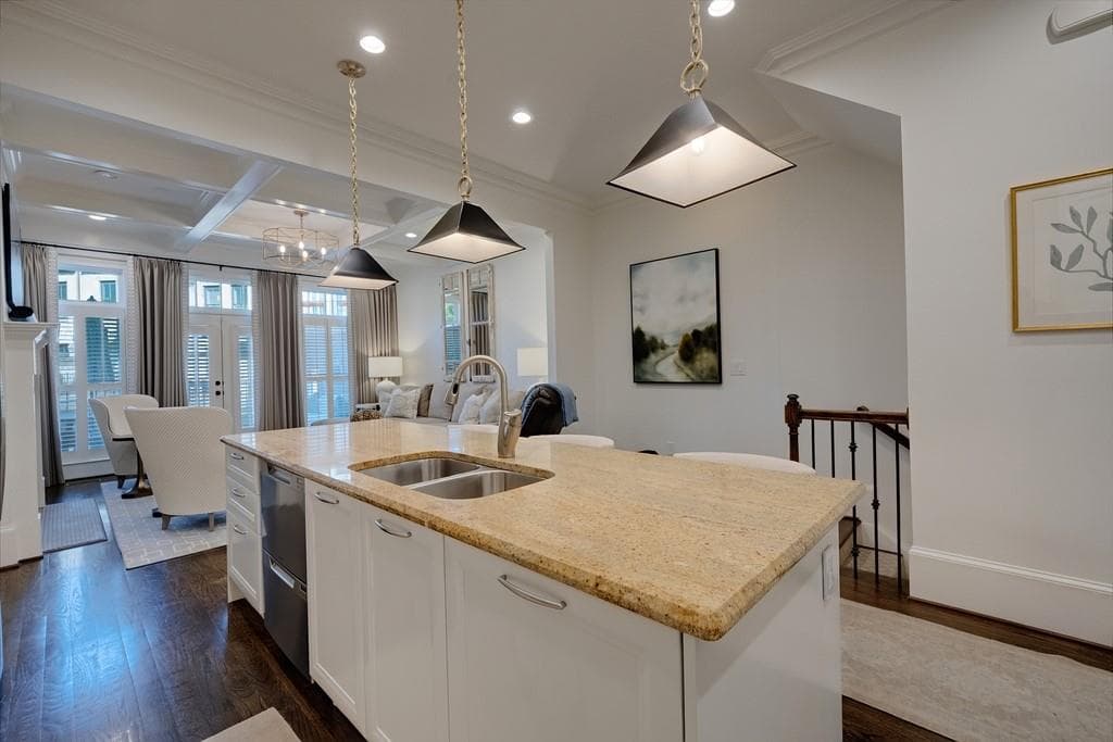 3 bedroom, 4 bathroom, 2,052 sq ft townhouse for sale at 3574 Roswell Road, Atlanta, GA 30305 — photo 10