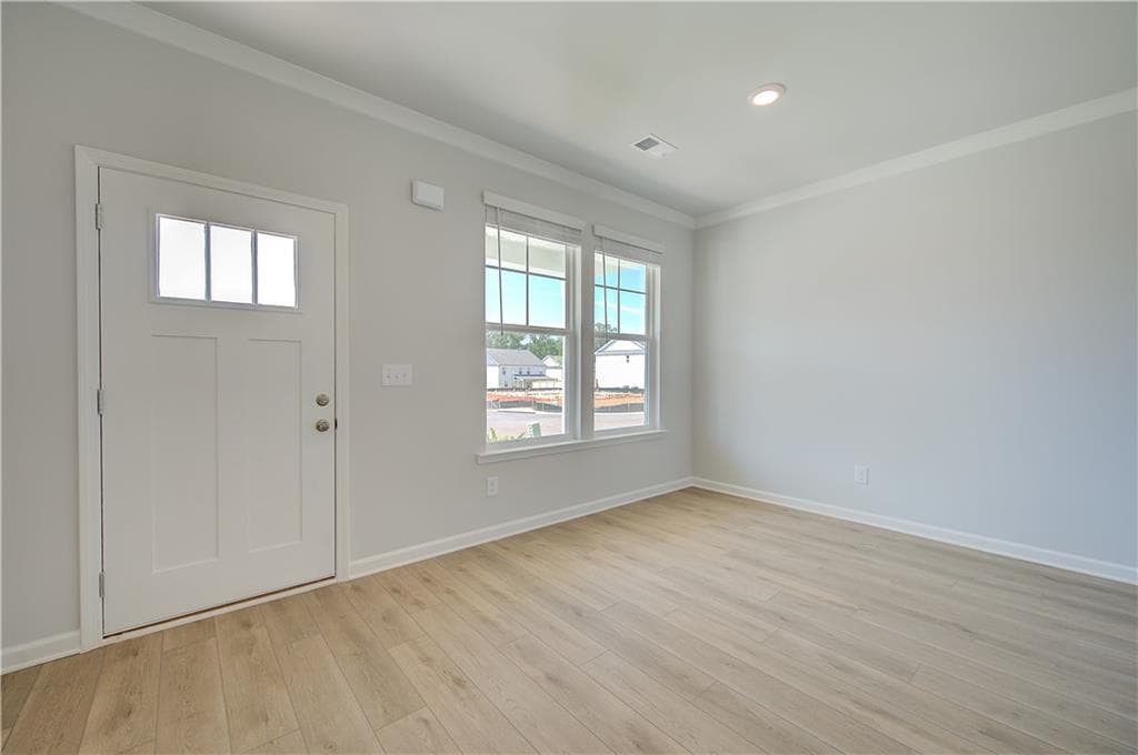 4 bedroom, 4 bathroom, 2,825 sq ft single family residence for sale at 652 Leafy Branch Way, Mcdonough, GA 30253 — photo 5