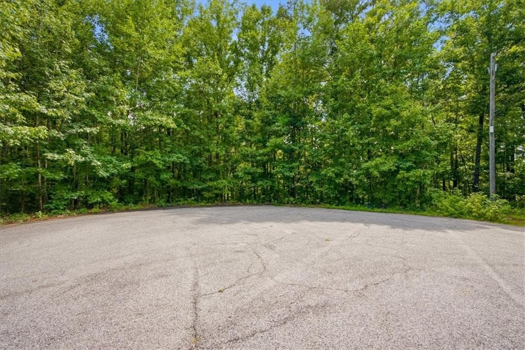 other under contract at 200 Gina Drive, Carrollton, GA 30116 — photo 4